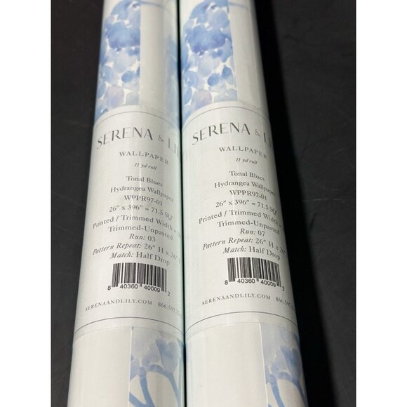 Serena & Lily Hydrangea Wallpaper (Set of 2 Rolls)-Hydrangea Blue - Picture 2 of 4